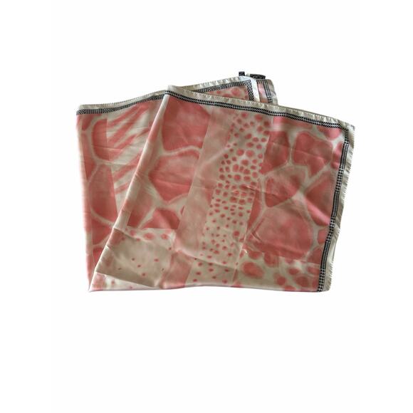 Carlisle 100% Silk Square Scarf 34x34 Pink Abstract Print Designer Accessory - Picture 12 of 13
